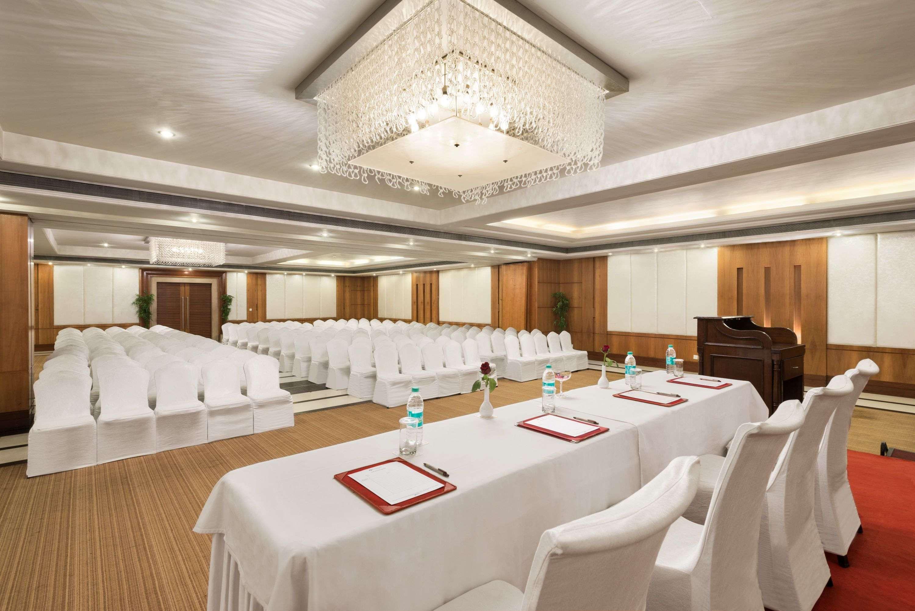 Ramada By Wyndham Jaipur Hotel Exterior foto