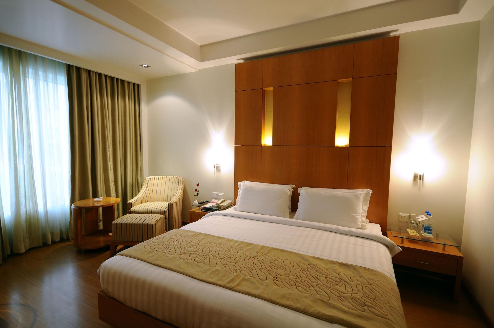 Ramada By Wyndham Jaipur Hotel Exterior foto